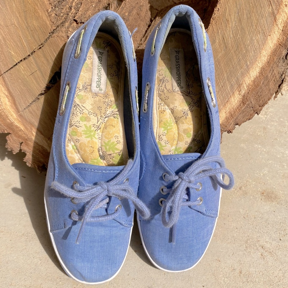 Vintage Light blue Grasshoppers - 114